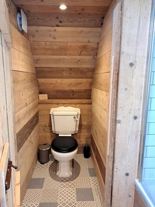 The Pigsty Hotell Crieff Eksteriør bilde